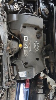 Toyota corola 2.0 d4d 66 kw veskere nahradni dily - 5