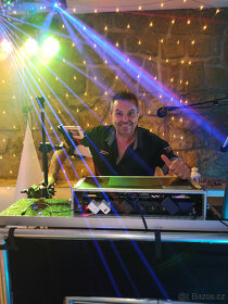 Dj a zpěvačka na svatbu - 5