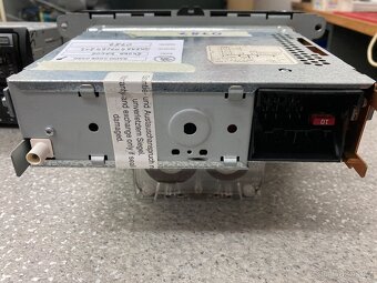 Autorádio Škoda Dance - 5