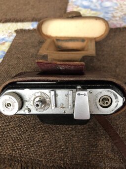 Starý fotoaparát Welta - 5