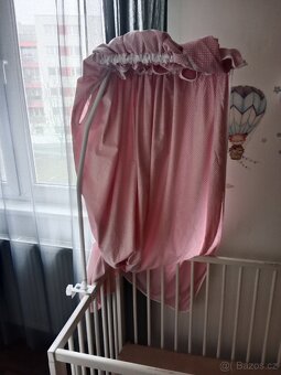 Dětská postýlka + doplňky - 5