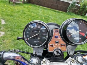 Honda CB 650 RC 03 - 5