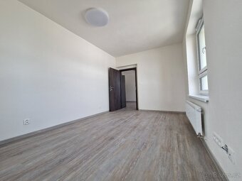 Pronájem bytu 2+kk 52 m², U Borských kasáren - Bory - 5