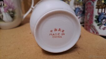 Porcelánové hrnečky s pokličkou, značeno, Made in China - 5