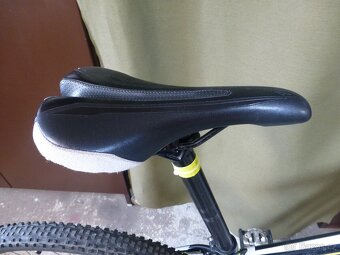 Horské kolo Specialized - 5