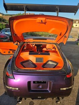 Nissan 350z - 5