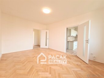 Pronájem zrekonstruovaného bytu 2+1, 56 m2 v Olomouci, ul. H - 5
