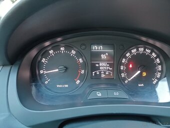 Škoda Rapid - 5