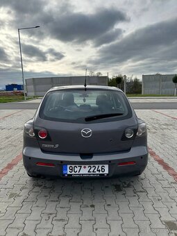 Mazda 3 , 1.6, 2007 stav odpovídá stáří - 5