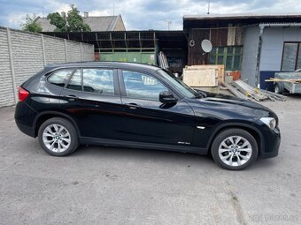 BMW X1 sDrive 18d 105kw 2012 manuál - 5
