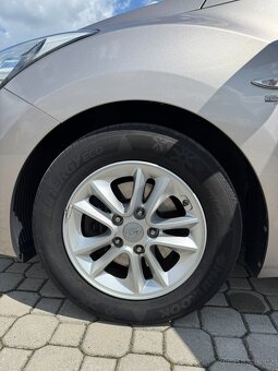 Hyundai i30 1.6 88kW 1. Maj. ČR - 5