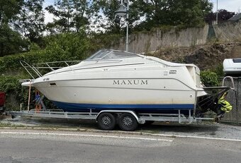 Kajutová lod Maxum + podvalník - 5