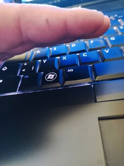Dell Precision M6500 – 17", i7, 8 GB - 5