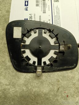 Sklo levého zrcátka FABIA 2 - 5