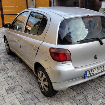 Toyota Yaris 1.0 50kW - 5
