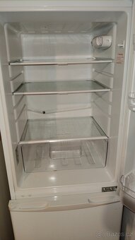 Lednice   A++ BAUMATIC pěkná úsporná lednice s mrazákem - 5