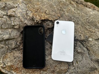iPhone XR - 5