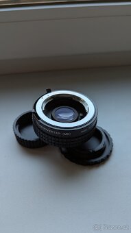 SAKAR auto 2x telekonvertor MD - 5