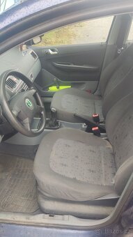 Fabia - 5