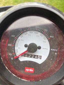 Aprilia sr 50 - 5