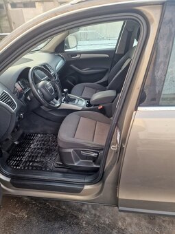 AUDI Q5 2.0tdi 125kw 4x4 koupeno nové v ČR, Po prvním majite - 5