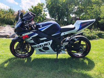 Suzuki GSXR 1000, REZERVACE, TOP stav, nebouraná - 5