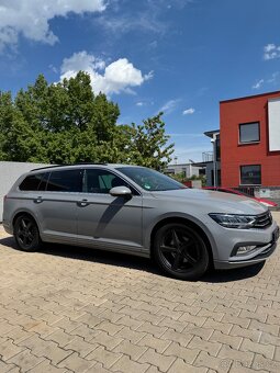 VW Passat - 5