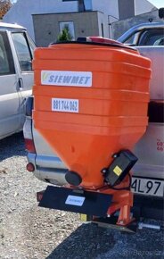 NOVINKA Rozmetadlo posypové soli a kamínku - 5
