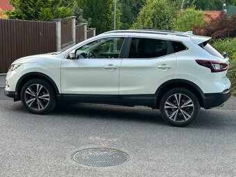 NISSAN QASHQAI N-CONNECTA 3/2020 ČR 1maj 23.700km - 5