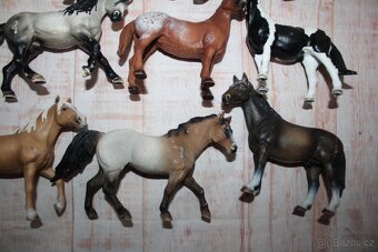 Figurky koní Schleich 2 - 5
