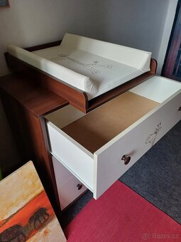 Komoda s přebalovací pultem - 5