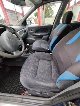 Renault Megane 1.4 benzín 2001 - 5