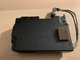 NOVÝ Originální napájecí zdroj pro Xbox One X - 5