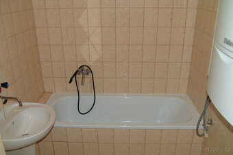 Pronájem bytu 2+1, 47 m2, 1. patro, Ostrava – Mariánské Hory - 5