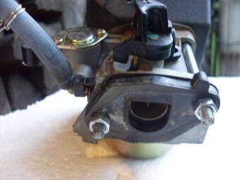 Prodám japonský karburátor HUAYI - 5