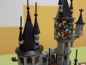 LEGO 9468, 9463 - séria Castle - Vampírsky hrad + Vlkolak - 5