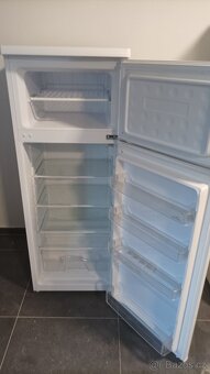 Lednice s mrazákem ETA - 5