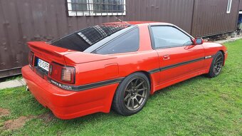 Toyota Supra 3,0 turbo - 5