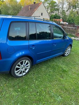 Volkswagen touran - 5
