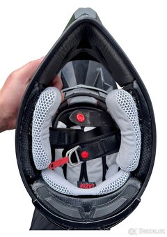 Lazer MX8 X-line Black Carbon, velikost S - 5