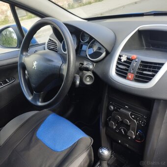 PRODAM PEUGOT 207 1.4 54KW BENZIN - 5