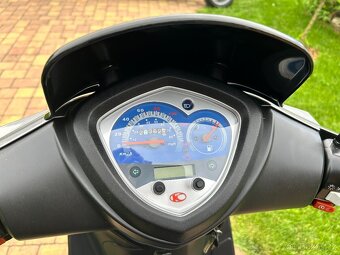 Kymco Agility 200i - 5