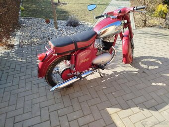 Jawa 250/559 - 5