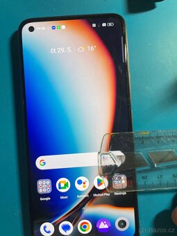 Realme 8 (popis) - 5