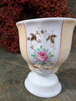 Starožitný porcelánový pohárek, růže. - 5