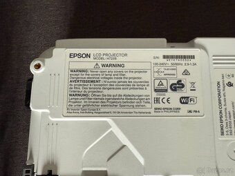 Prodám projektor EPSON H722B EB-U32 - 5
