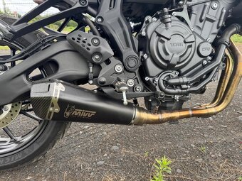 Yamaha MT07 - 5