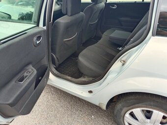 Renault Megane kombi 1.9 dCi 88 kW 6ti kvalt - 5