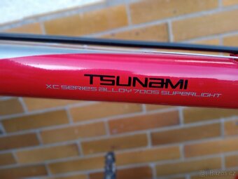 Kvalitní horské kolo "Rock Machine" TSUNAMI, - 5