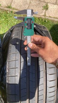 255/40/21 255/40 r21 - 5
